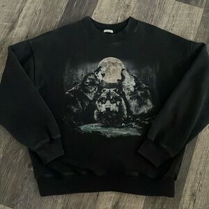 Abercrombie howling wolves crewneck sweatshirt